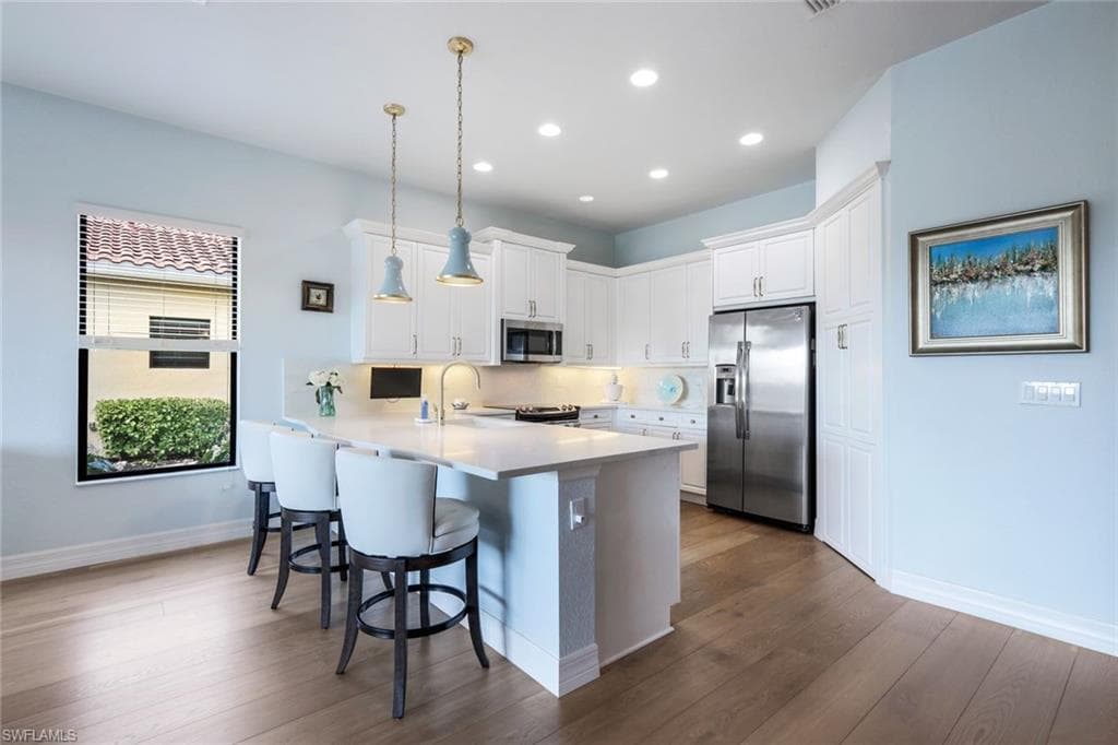 13339 Silktail Dr, Naples, FL 34109-8