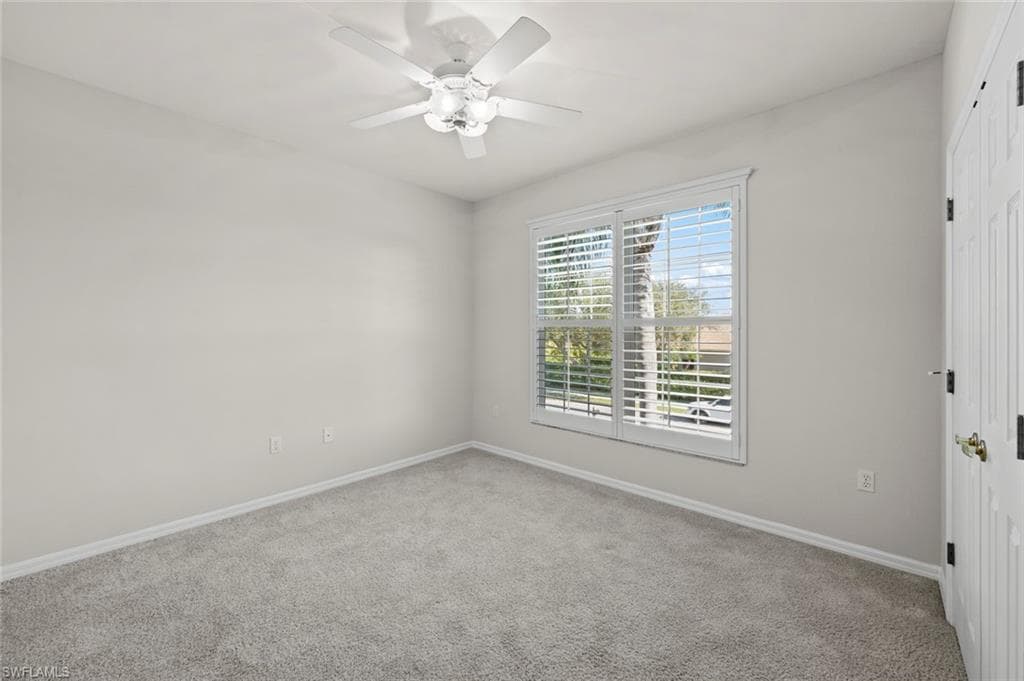 9094 Links Dr, Fort Myers, FL 33913-4