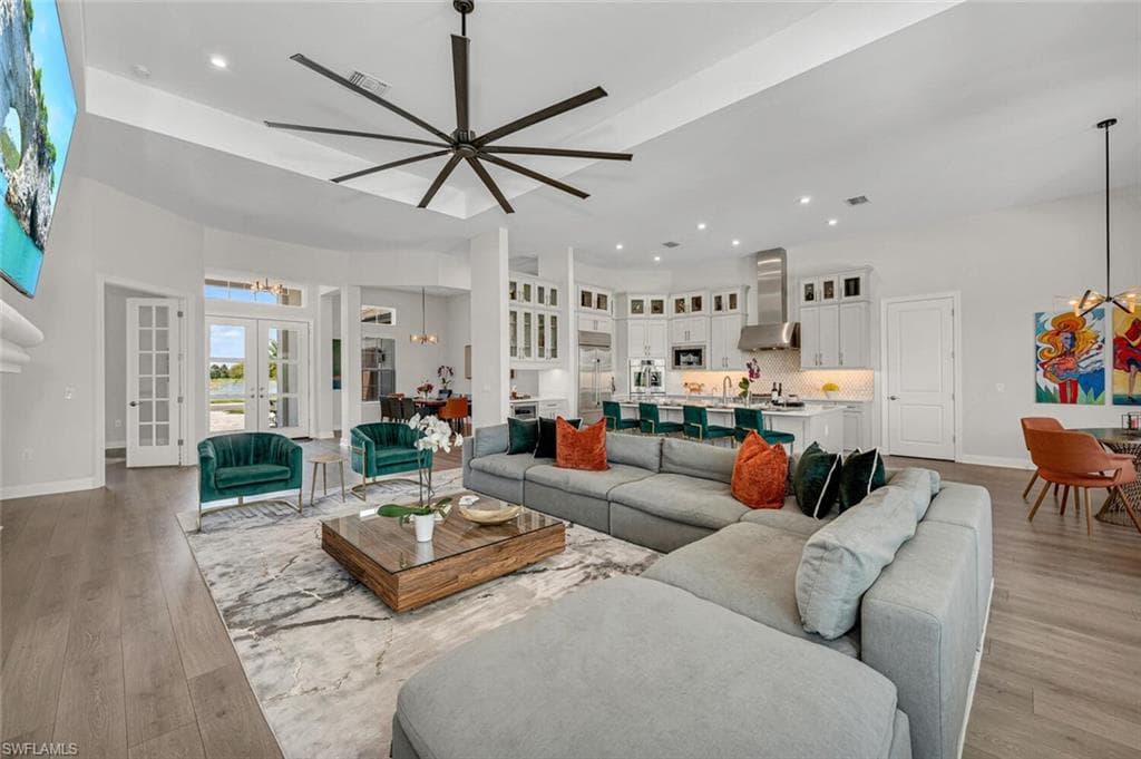 15388 Motta Way, Naples, FL 34114-4