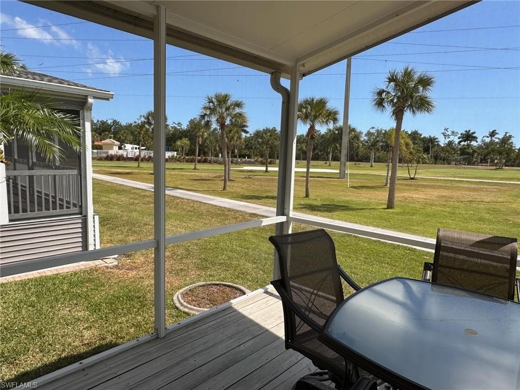 1307 Silver Lakes Blvd, Naples, FL 34114-2