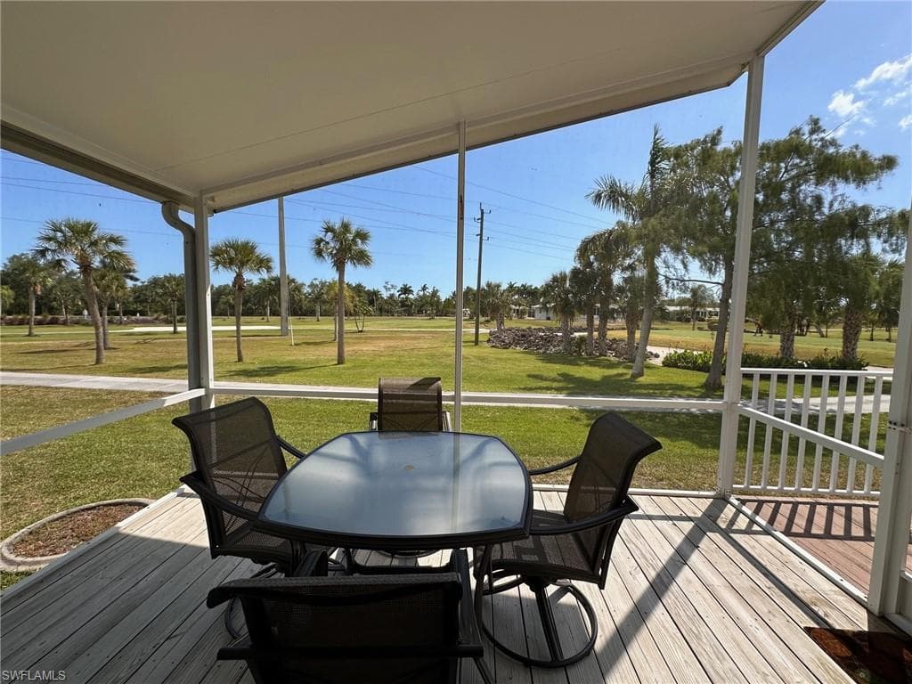 1307 Silver Lakes Blvd, Naples, FL 34114-3