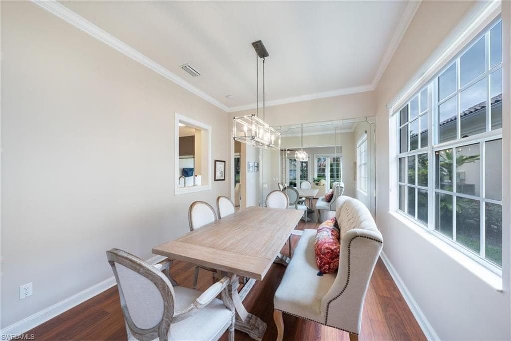 4772 Martinique Way, Naples, FL 34119-10
