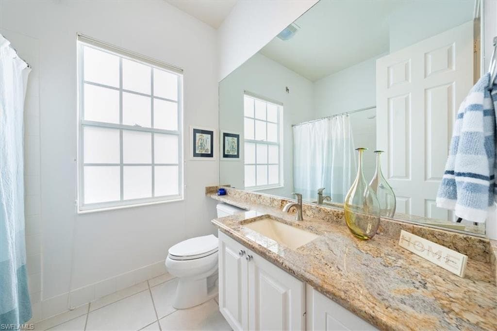 4772 Martinique Way, Naples, FL 34119-18