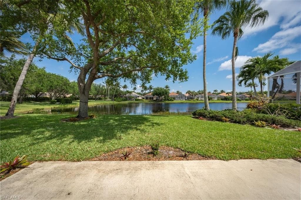 4772 Martinique Way, Naples, FL 34119-6