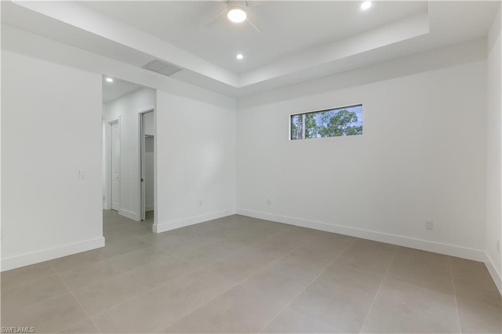 2806 Golden Gate Blvd W, Naples, FL 34120-18