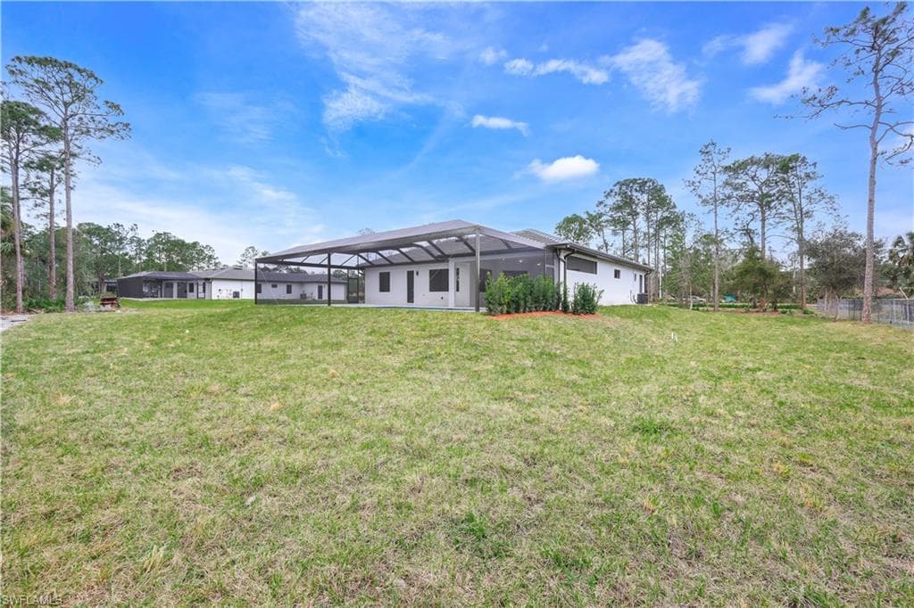 2806 Golden Gate Blvd W, Naples, FL 34120-35