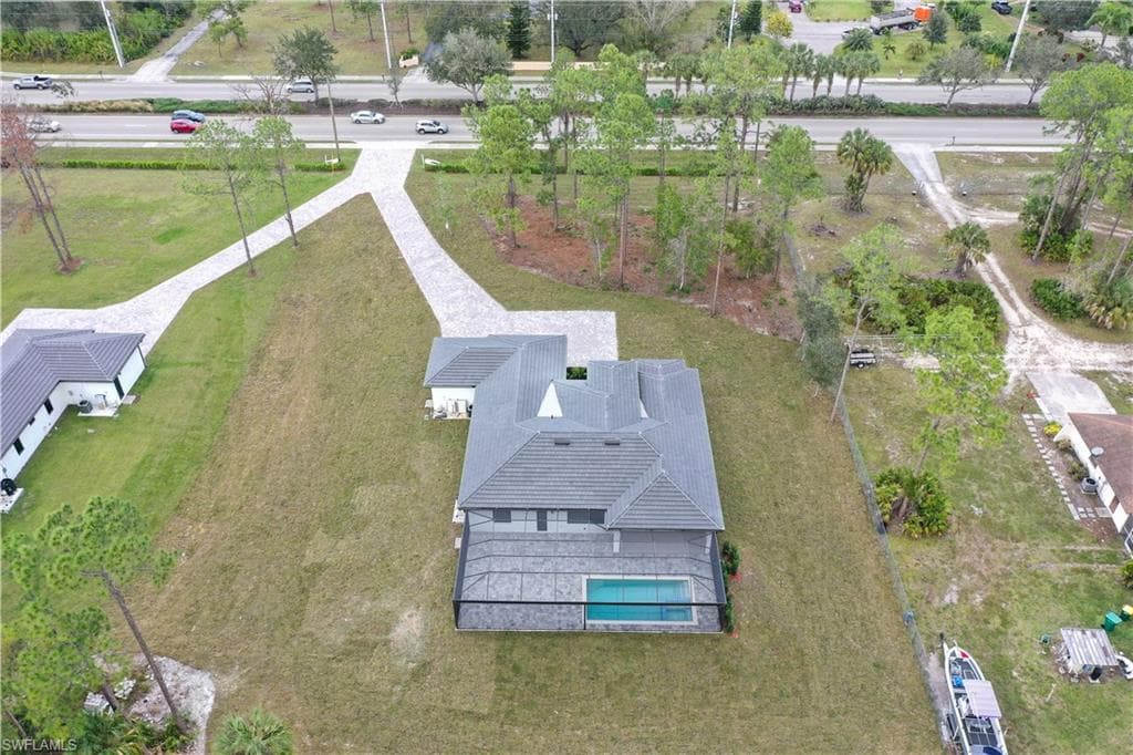 2806 Golden Gate Blvd W, Naples, FL 34120-36