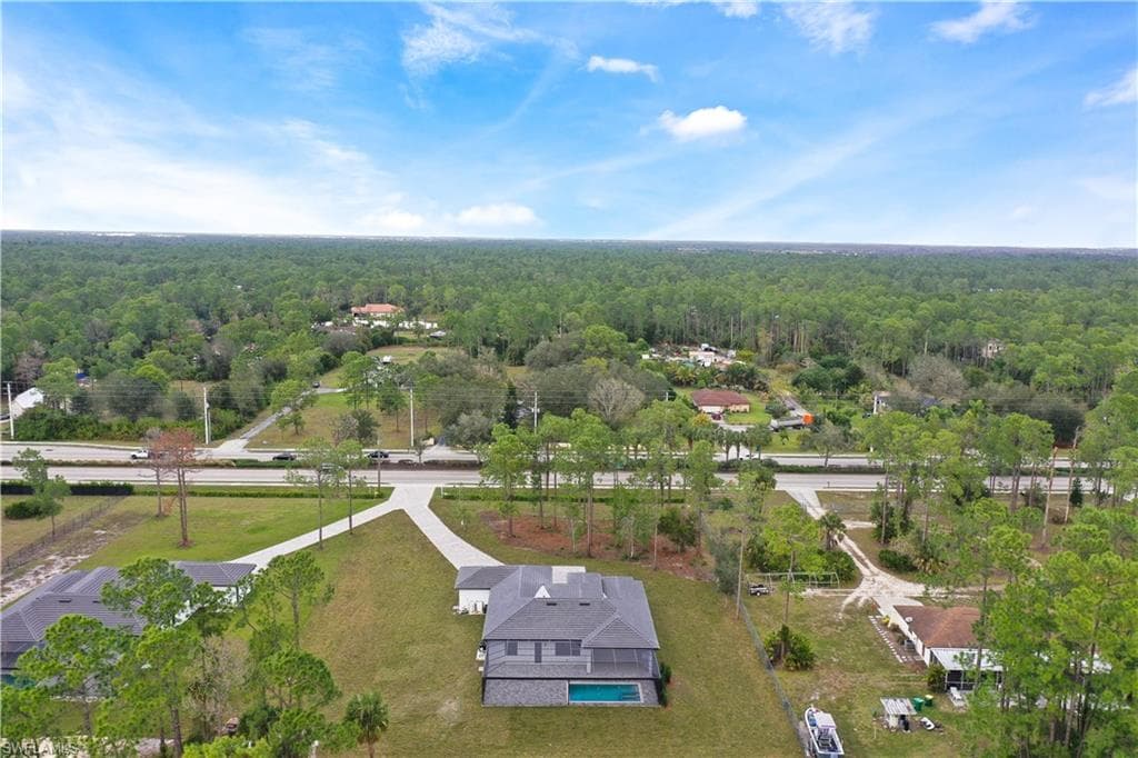 2806 Golden Gate Blvd W, Naples, FL 34120-37