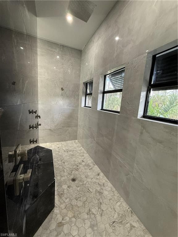 2308 6th Ave SE, Naples, FL 34117-7