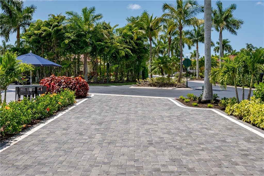 13619 Snook Cir, Naples, FL 34114-23