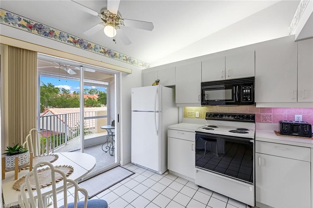 2420 Hidden Lake Dr 1006, Naples, FL 34112-12