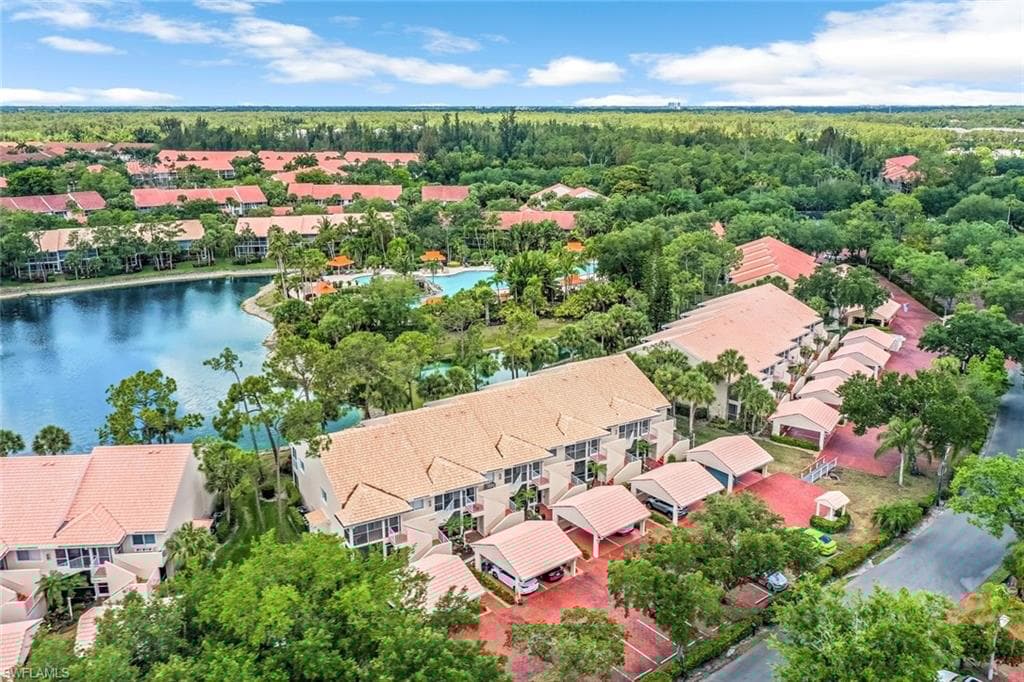 2420 Hidden Lake Dr 1006, Naples, FL 34112-1