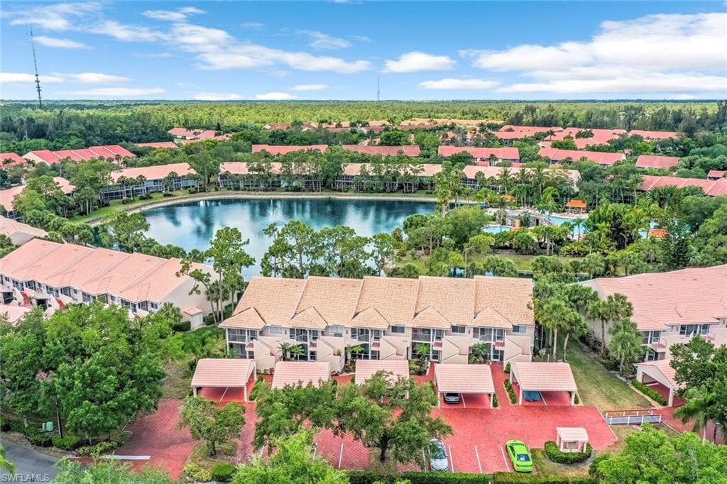 2420 Hidden Lake Dr 1006, Naples, FL 34112-30