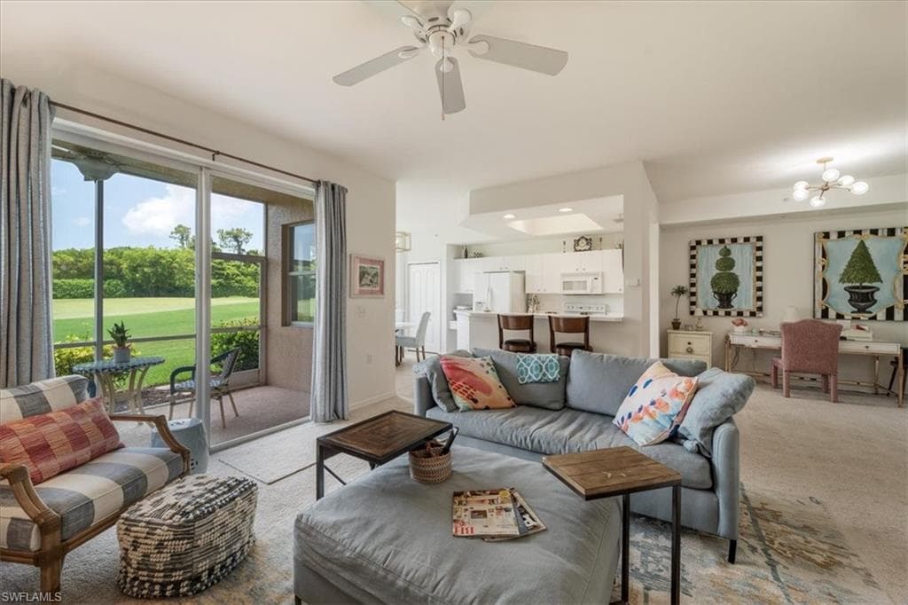 2875 Cypress Trace Cir 8-102, Naples, FL 34119-1