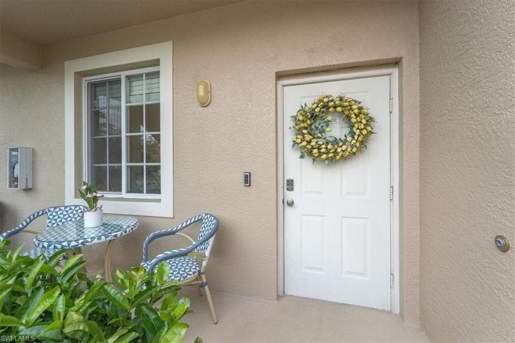 2875 Cypress Trace Cir 8-102, Naples, FL 34119-24
