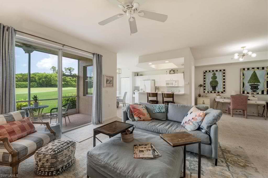 2875 Cypress Trace Cir 8-102, Naples, FL 34119-2