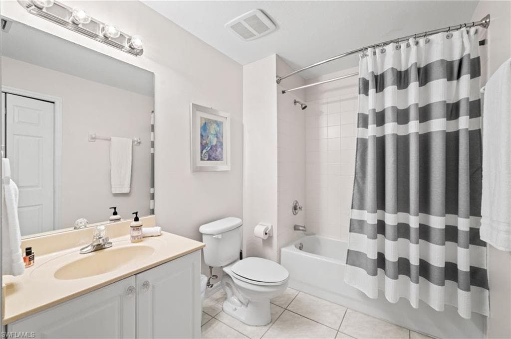 9175 Celeste Dr 103, Naples, FL 34113-39