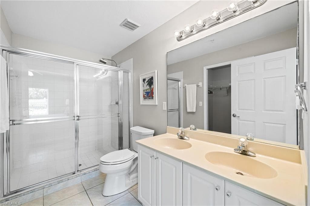 9175 Celeste Dr 103, Naples, FL 34113-47