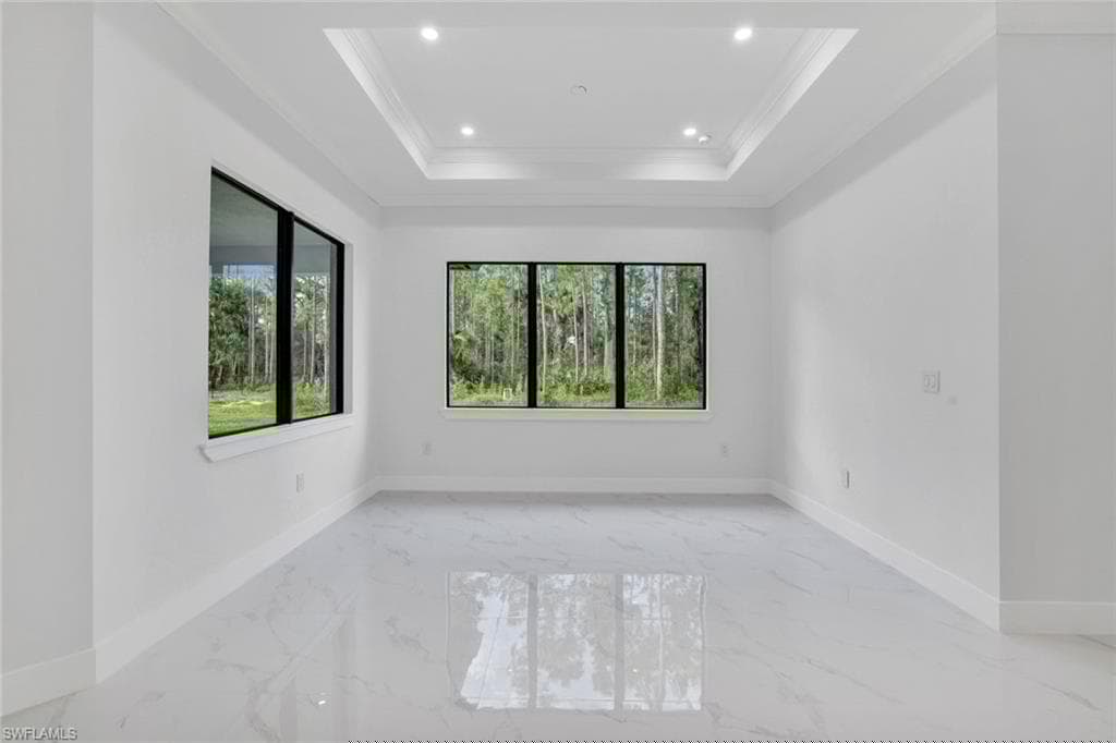 169 18th Ave NW, Naples, FL 34120-17