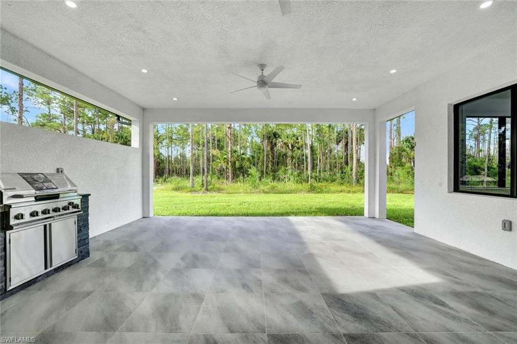 169 18th Ave NW, Naples, FL 34120-24
