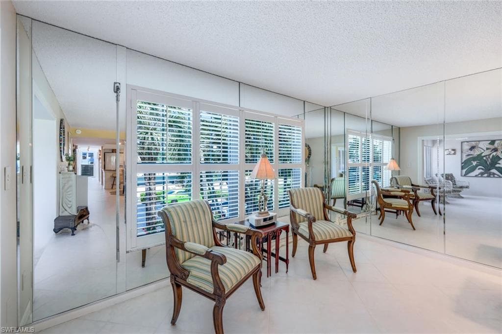 4200 Belair Ln 211, Naples, FL 34103-15