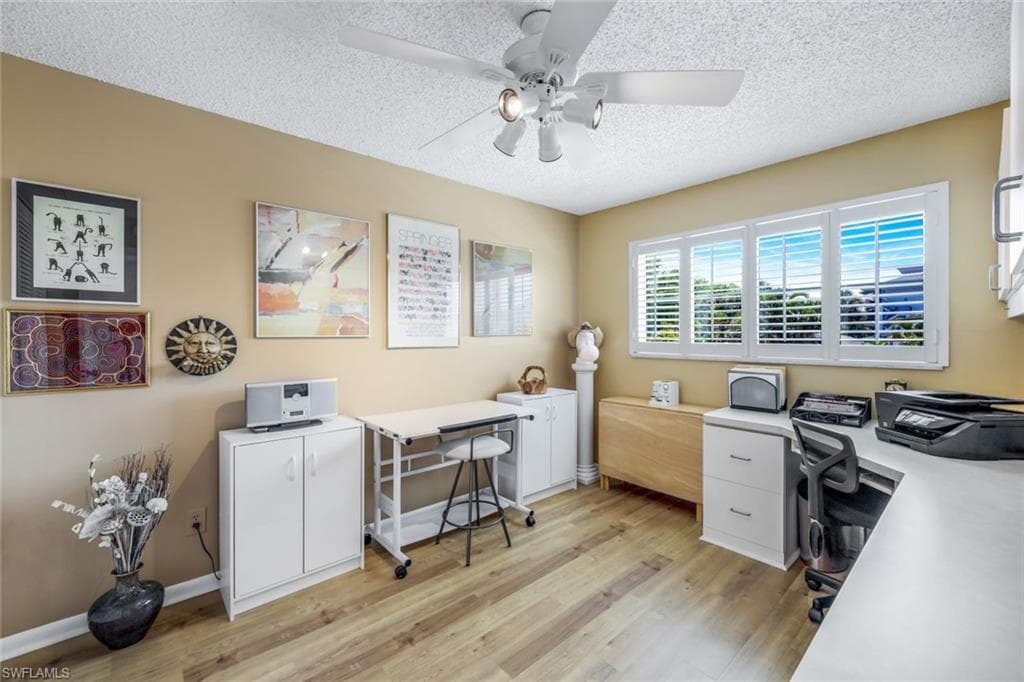 4200 Belair Ln 211, Naples, FL 34103-20