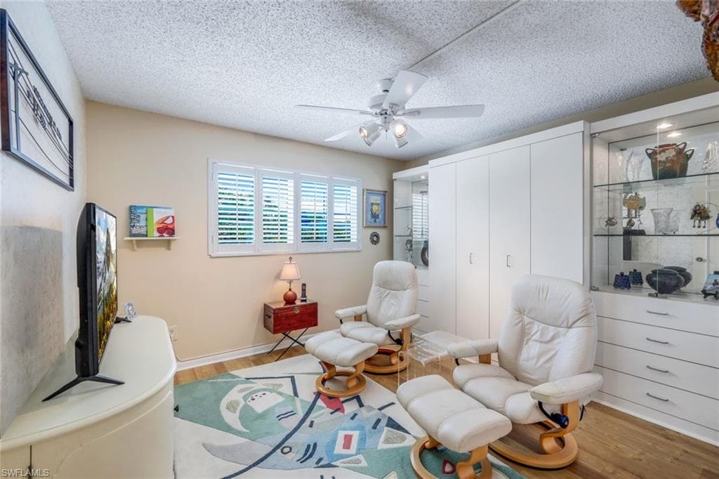 4200 Belair Ln 211, Naples, FL 34103-23
