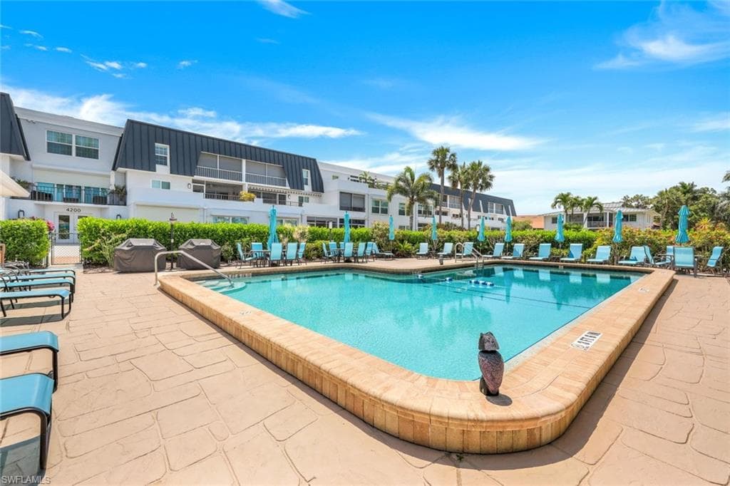 4200 Belair Ln 211, Naples, FL 34103-27