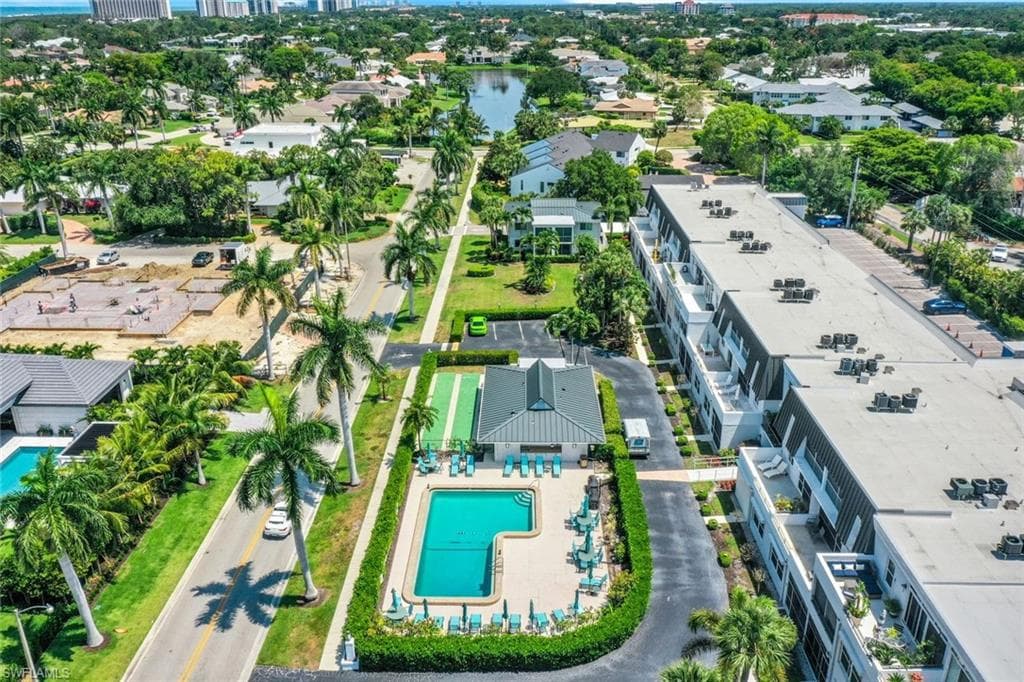 4200 Belair Ln 211, Naples, FL 34103-32