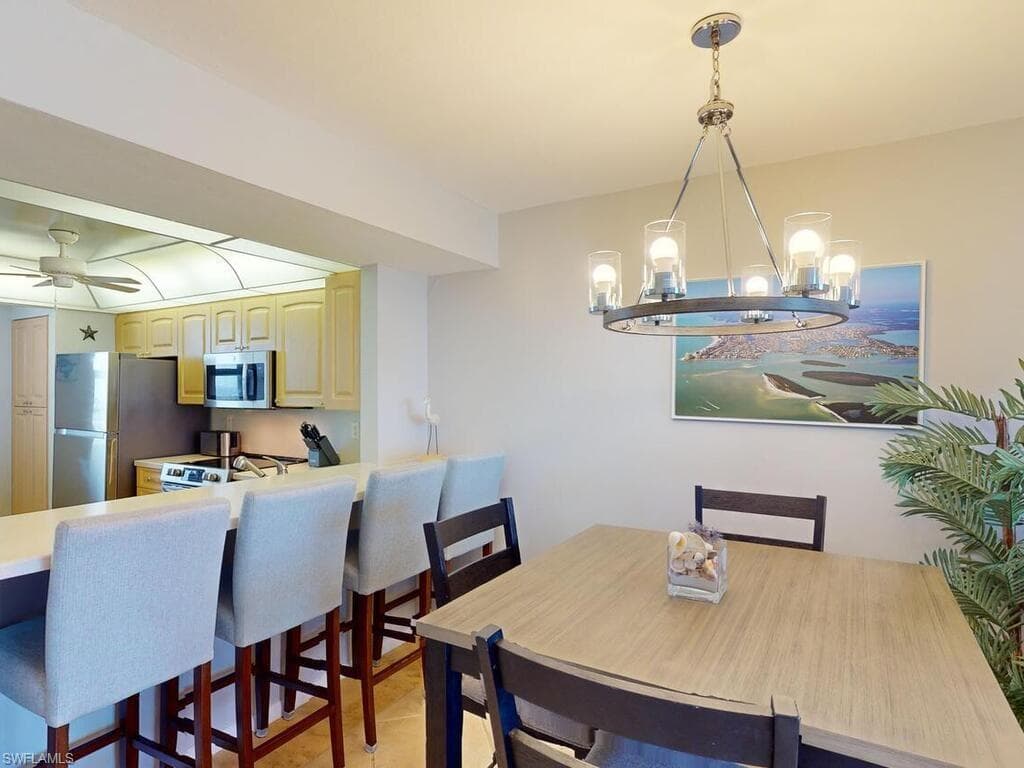 380 Seaview Ct 1005, Marco Island, FL 34145-13
