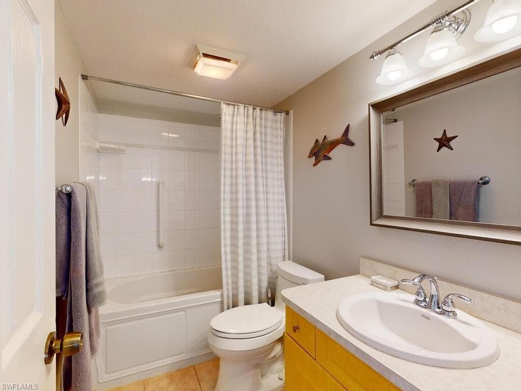 380 Seaview Ct 1005, Marco Island, FL 34145-24