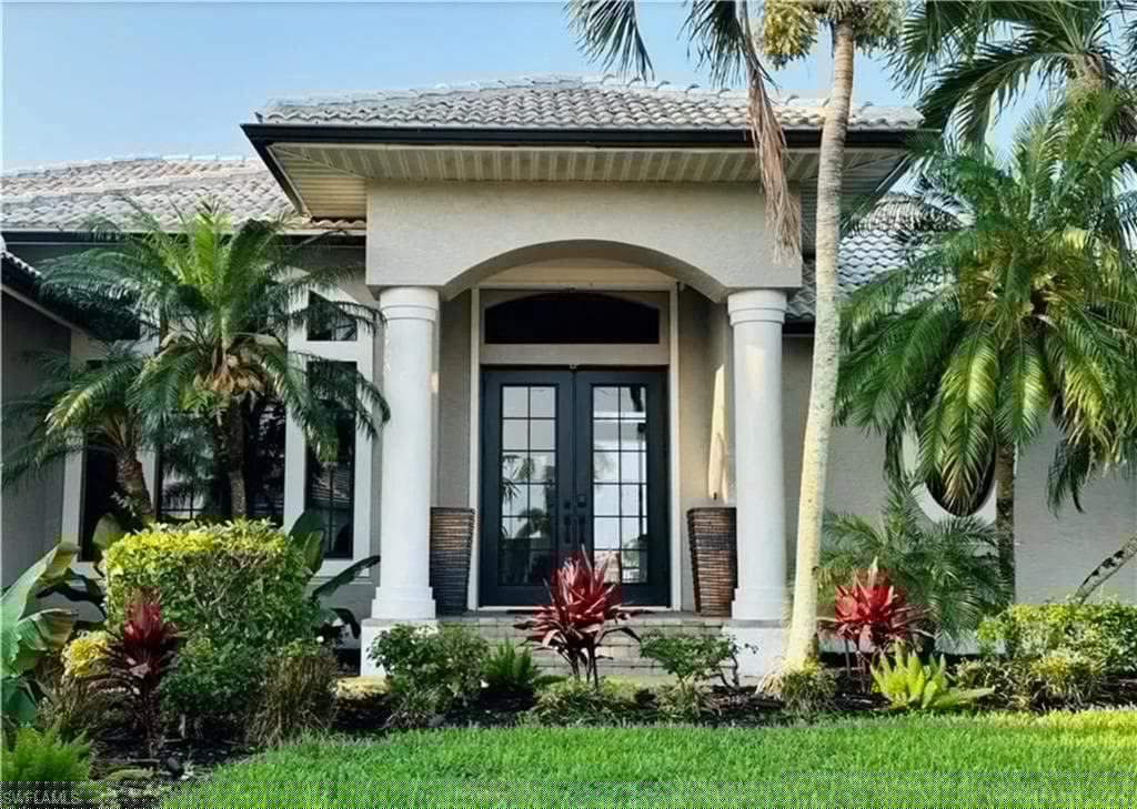 1421 Galleon Ave, Marco Island, FL 34145-2