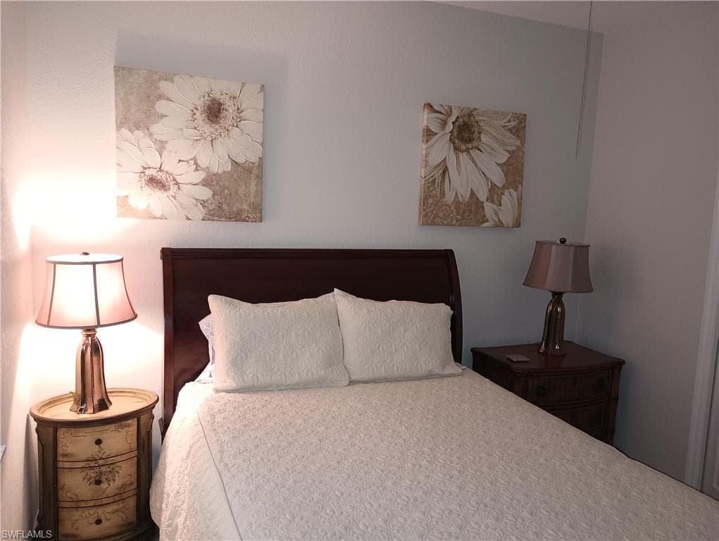 9631 Spanish Moss Way 3933, Bonita Springs, FL 34135-19