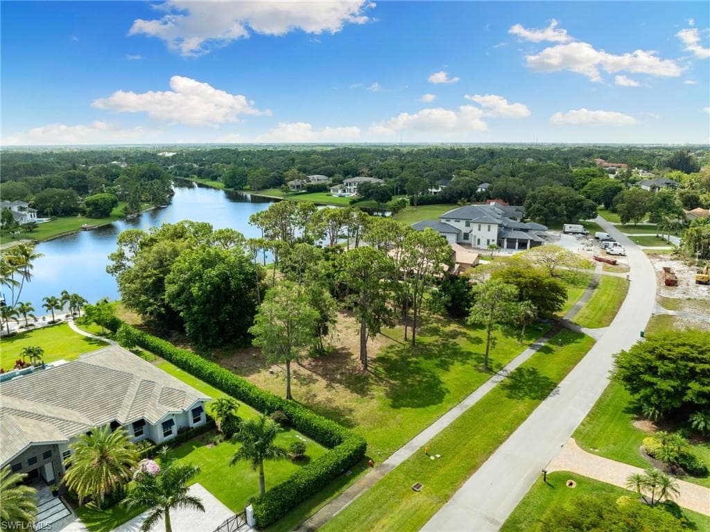 820 Cassena Rd, Naples, FL 34108-14