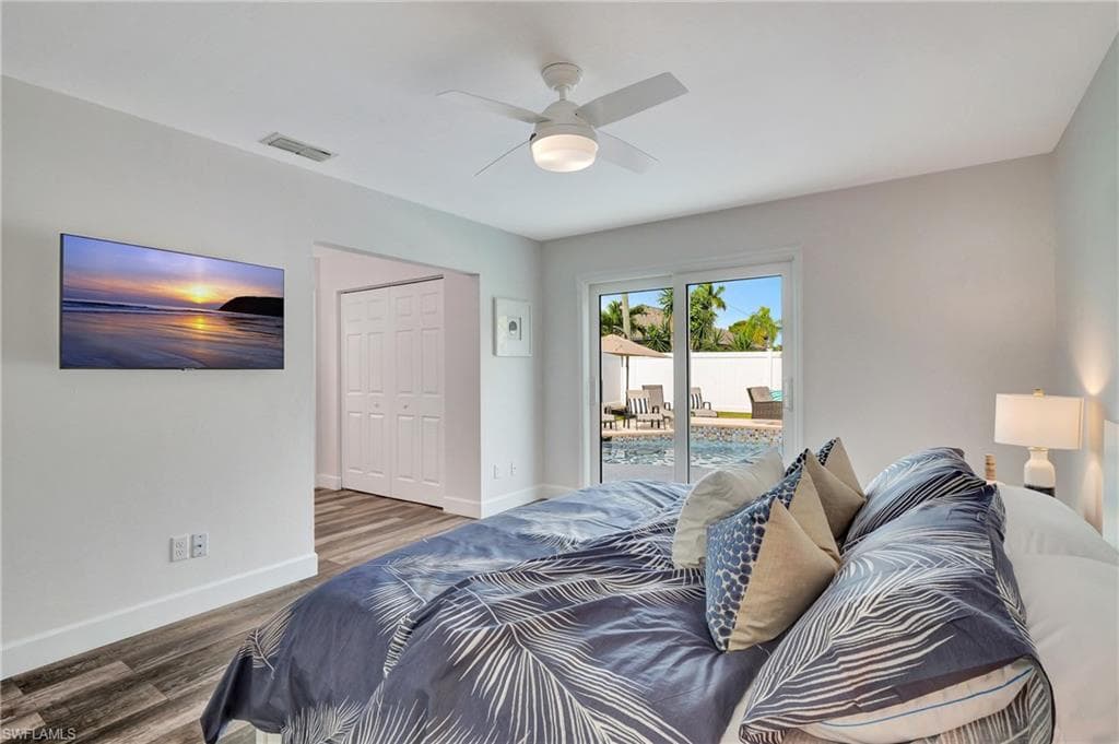 779 100th Ave N, Naples, FL 34108-19