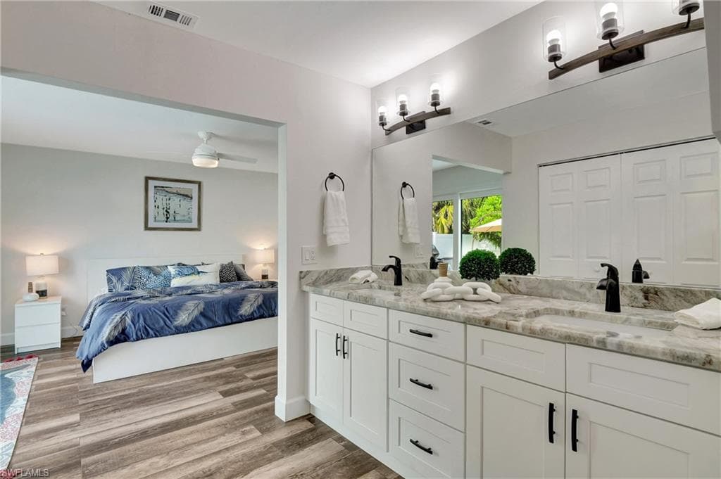 779 100th Ave N, Naples, FL 34108-21