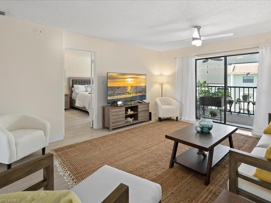 9395 Pennsylvania Ave 20, Bonita Springs, FL 34135-2