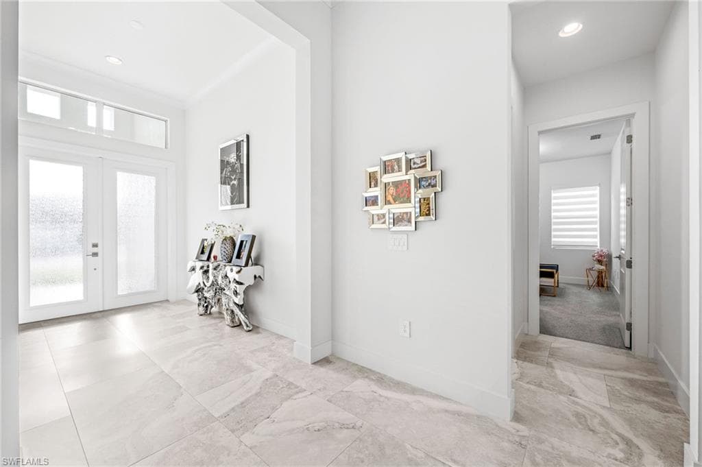 3632 Sapphire Cove Cir, Naples, FL 34114-4
