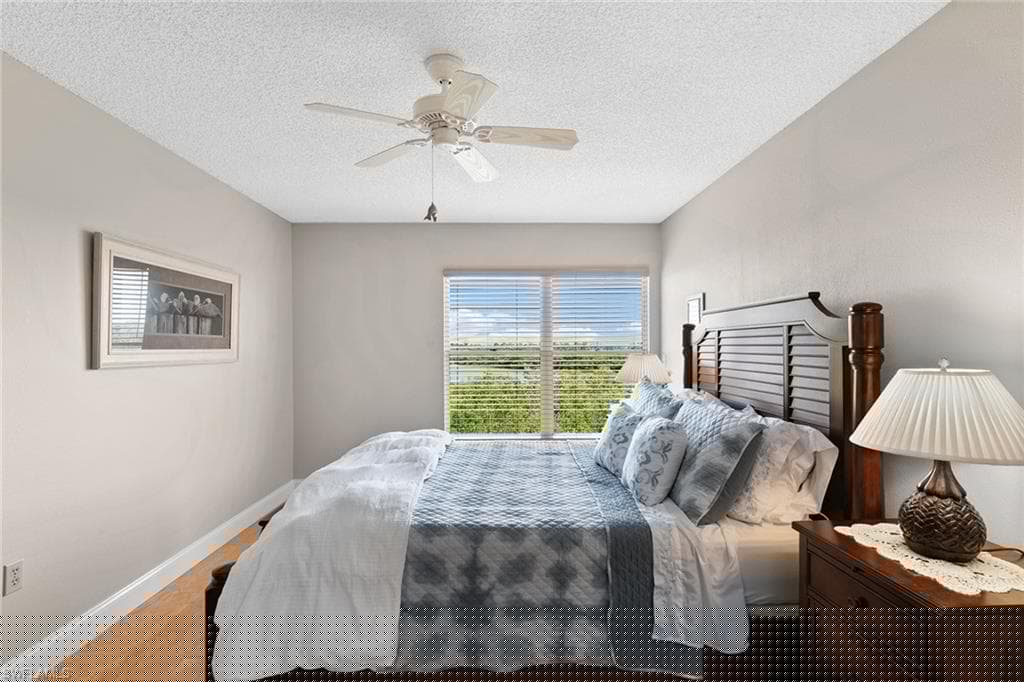 100 Stevens Landing Dr 305, Marco Island, FL 34145-16