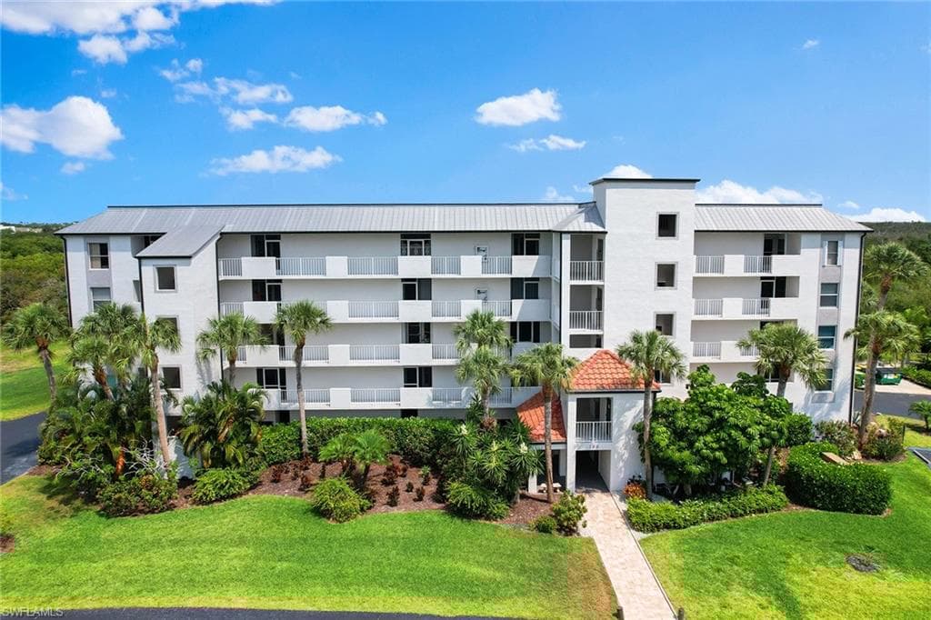 100 Stevens Landing Dr 305, Marco Island, FL 34145-34