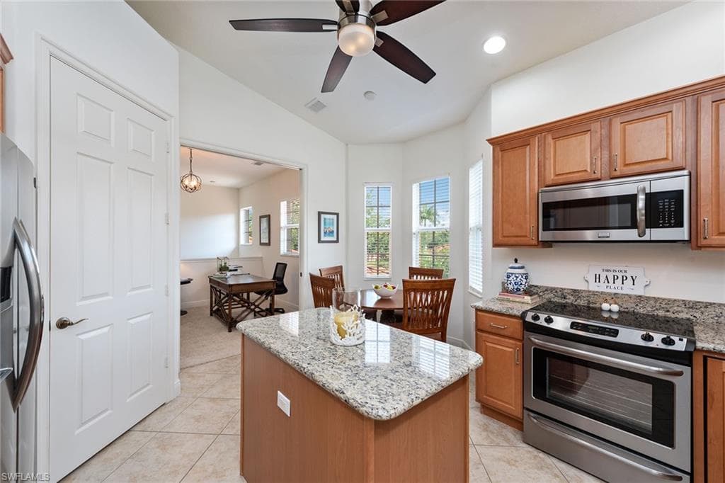 6442 Legacy Cir 203, Naples, FL 34113-11