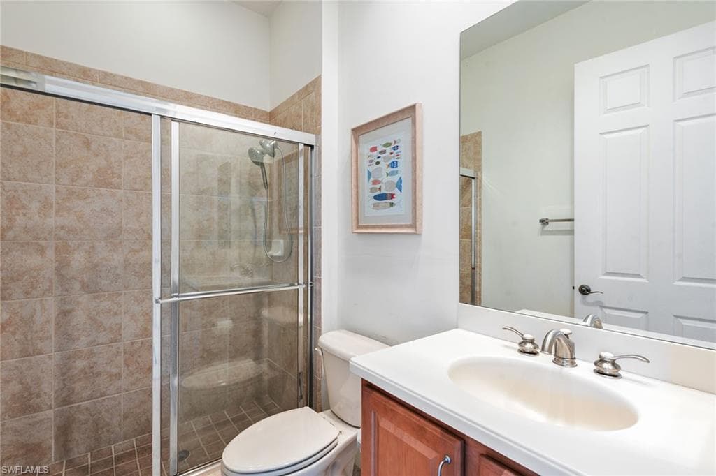 6442 Legacy Cir 203, Naples, FL 34113-24