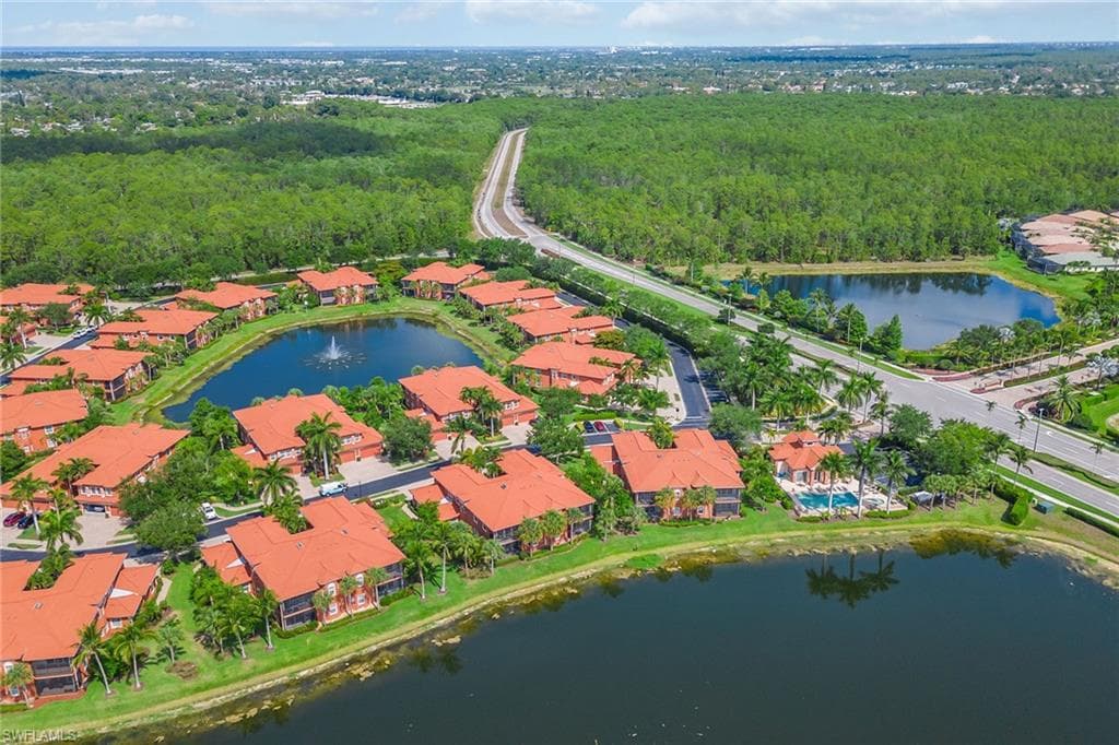 6442 Legacy Cir 203, Naples, FL 34113-35