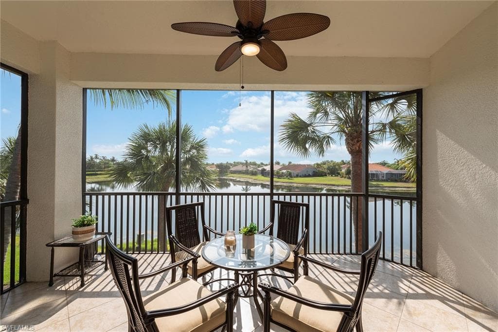 6442 Legacy Cir 203, Naples, FL 34113-3