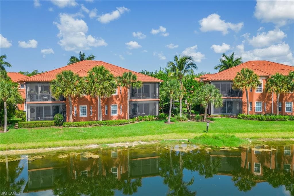 6442 Legacy Cir 203, Naples, FL 34113-40