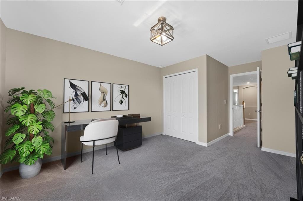 9374 Foxglove Ln, Naples, FL 34120-30