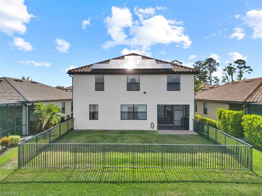 9374 Foxglove Ln, Naples, FL 34120-38