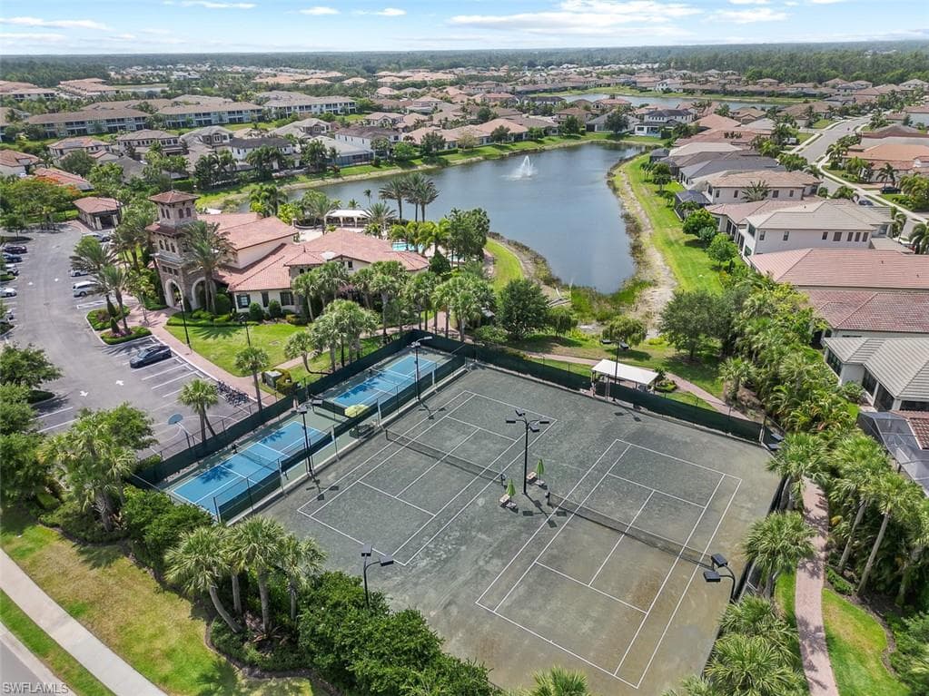 9374 Foxglove Ln, Naples, FL 34120-49