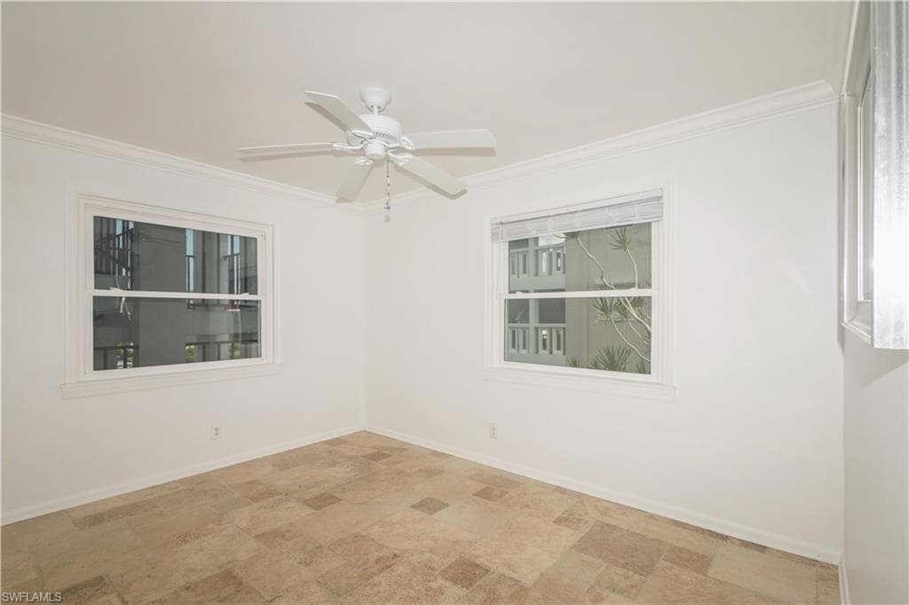 3030 Binnacle Dr 201, Naples, FL 34103-20