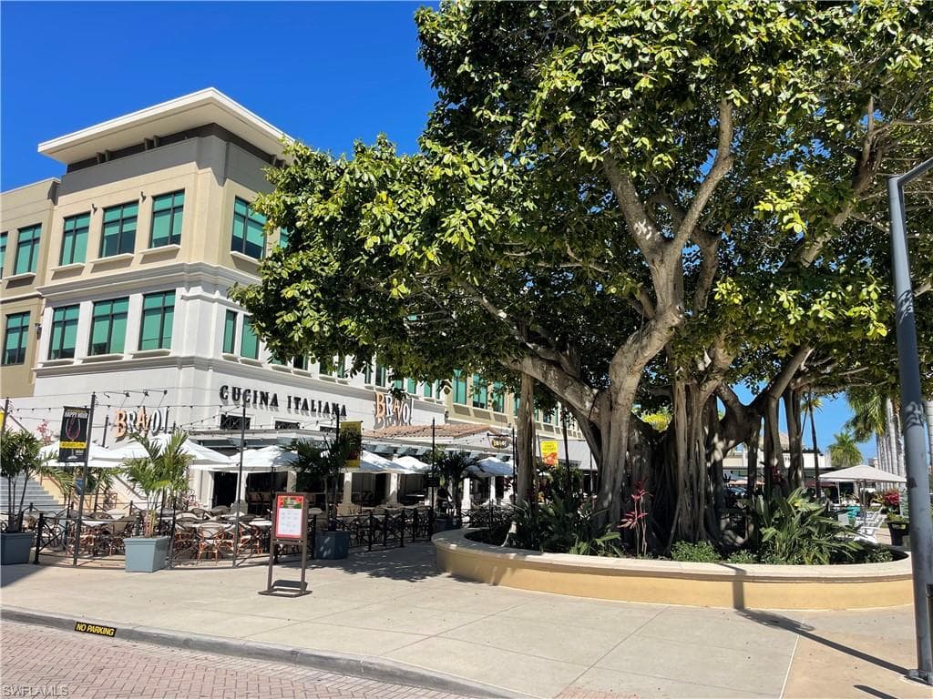 9123 Strada Pl 7307, Naples, FL 34108-11